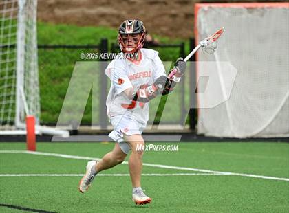 Thumbnail 3 in Staples vs. Ridgefield (CIAC Class LL Semifinal) photogallery.