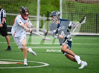 Thumbnail 3 in Staples vs. Ridgefield (CIAC Class LL Semifinal) photogallery.