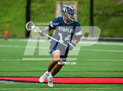 Thumbnail 2 in Staples vs. Ridgefield (CIAC Class LL Semifinal) photogallery.