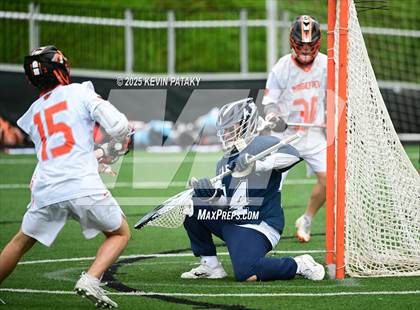 Thumbnail 2 in Staples vs. Ridgefield (CIAC Class LL Semifinal) photogallery.
