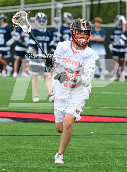 Thumbnail 3 in Staples vs. Ridgefield (CIAC Class LL Semifinal) photogallery.
