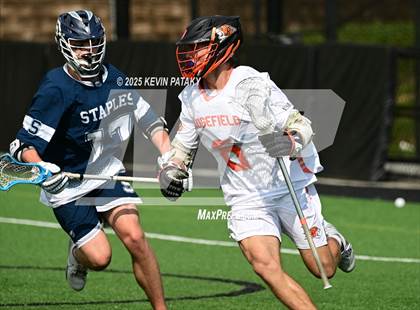 Thumbnail 2 in Staples vs. Ridgefield (CIAC Class LL Semifinal) photogallery.