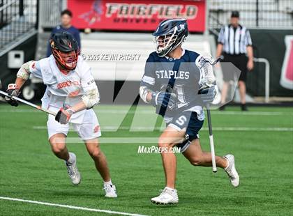 Thumbnail 3 in Staples vs. Ridgefield (CIAC Class LL Semifinal) photogallery.
