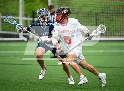 Thumbnail 1 in Staples vs. Ridgefield (CIAC Class LL Semifinal) photogallery.