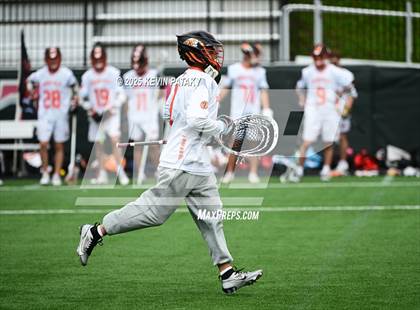 Thumbnail 2 in Staples vs. Ridgefield (CIAC Class LL Semifinal) photogallery.