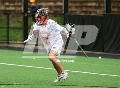 Thumbnail 3 in Staples vs. Ridgefield (CIAC Class LL Semifinal) photogallery.