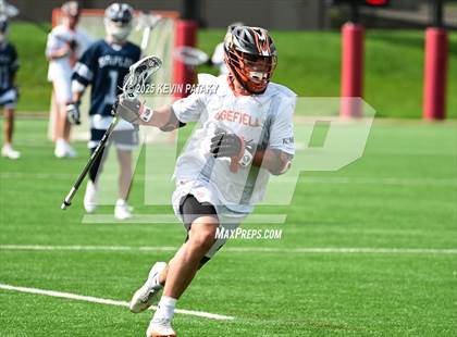 Thumbnail 2 in Staples vs. Ridgefield (CIAC Class LL Semifinal) photogallery.