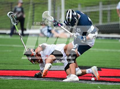 Thumbnail 1 in Staples vs. Ridgefield (CIAC Class LL Semifinal) photogallery.