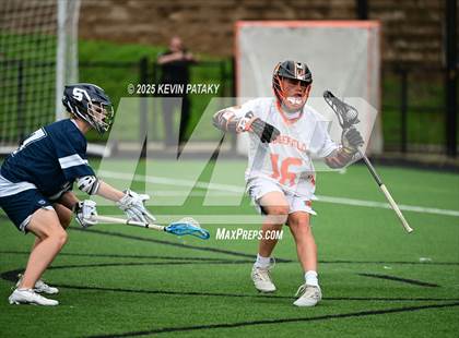 Thumbnail 3 in Staples vs. Ridgefield (CIAC Class LL Semifinal) photogallery.
