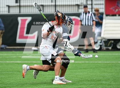 Thumbnail 1 in Staples vs. Ridgefield (CIAC Class LL Semifinal) photogallery.