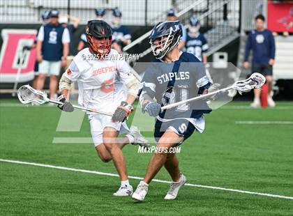 Thumbnail 2 in Staples vs. Ridgefield (CIAC Class LL Semifinal) photogallery.