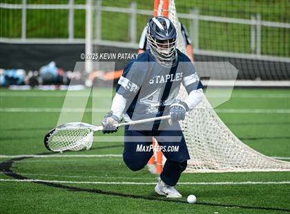 Thumbnail 2 in Staples vs. Ridgefield (CIAC Class LL Semifinal) photogallery.