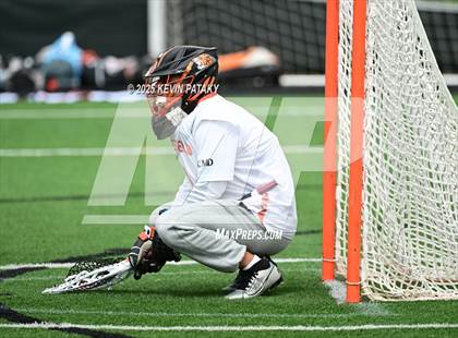 Thumbnail 2 in Staples vs. Ridgefield (CIAC Class LL Semifinal) photogallery.