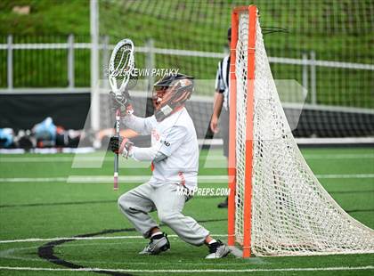 Thumbnail 3 in Staples vs. Ridgefield (CIAC Class LL Semifinal) photogallery.
