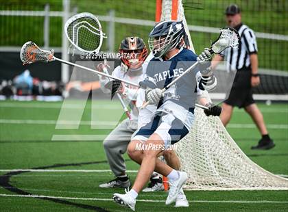 Thumbnail 3 in Staples vs. Ridgefield (CIAC Class LL Semifinal) photogallery.