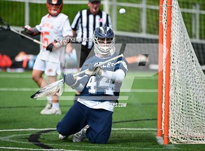 Thumbnail 2 in Staples vs. Ridgefield (CIAC Class LL Semifinal) photogallery.
