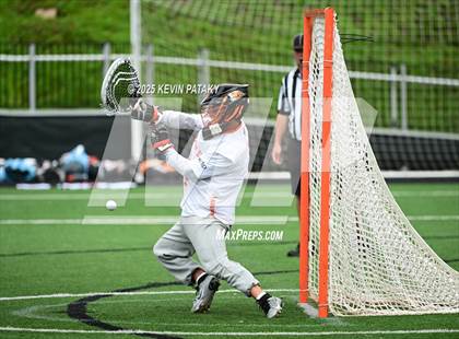 Thumbnail 1 in Staples vs. Ridgefield (CIAC Class LL Semifinal) photogallery.