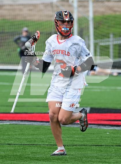 Thumbnail 1 in Staples vs. Ridgefield (CIAC Class LL Semifinal) photogallery.