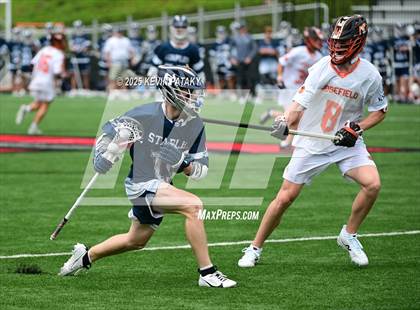 Thumbnail 2 in Staples vs. Ridgefield (CIAC Class LL Semifinal) photogallery.
