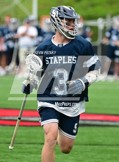 Thumbnail 2 in Staples vs. Ridgefield (CIAC Class LL Semifinal) photogallery.