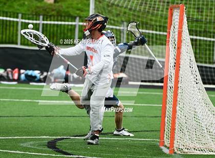 Thumbnail 3 in Staples vs. Ridgefield (CIAC Class LL Semifinal) photogallery.