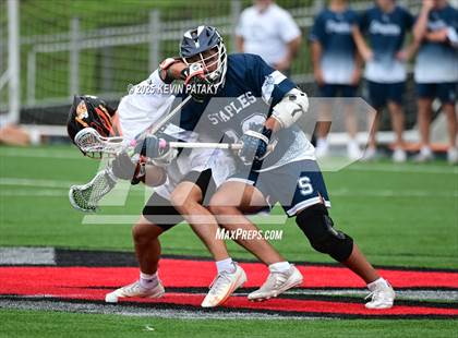 Thumbnail 2 in Staples vs. Ridgefield (CIAC Class LL Semifinal) photogallery.