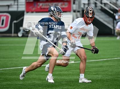 Thumbnail 3 in Staples vs. Ridgefield (CIAC Class LL Semifinal) photogallery.
