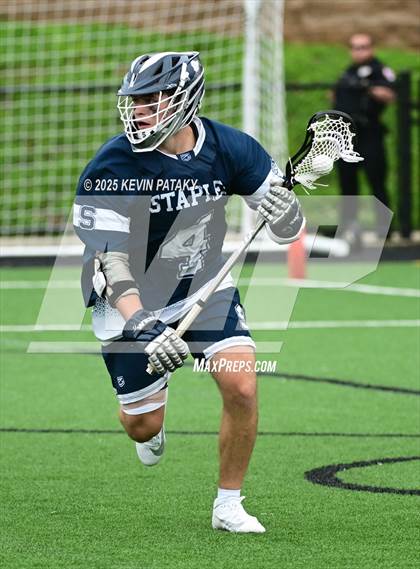 Thumbnail 2 in Staples vs. Ridgefield (CIAC Class LL Semifinal) photogallery.