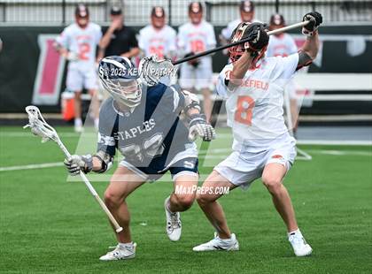 Thumbnail 2 in Staples vs. Ridgefield (CIAC Class LL Semifinal) photogallery.