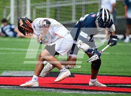 Thumbnail 3 in Staples vs. Ridgefield (CIAC Class LL Semifinal) photogallery.