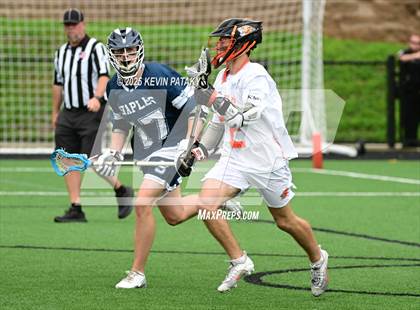 Thumbnail 2 in Staples vs. Ridgefield (CIAC Class LL Semifinal) photogallery.