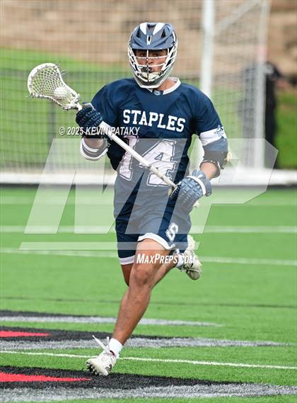 Thumbnail 3 in Staples vs. Ridgefield (CIAC Class LL Semifinal) photogallery.