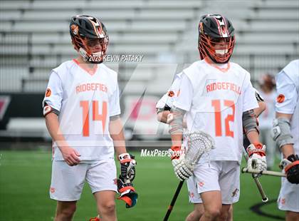 Thumbnail 2 in Staples vs. Ridgefield (CIAC Class LL Semifinal) photogallery.