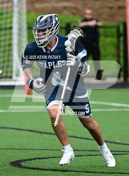 Thumbnail 3 in Staples vs. Ridgefield (CIAC Class LL Semifinal) photogallery.