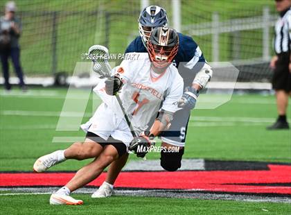 Thumbnail 3 in Staples vs. Ridgefield (CIAC Class LL Semifinal) photogallery.