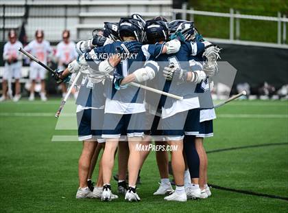 Thumbnail 2 in Staples vs. Ridgefield (CIAC Class LL Semifinal) photogallery.