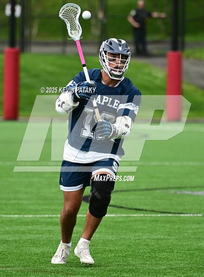 Thumbnail 1 in Staples vs. Ridgefield (CIAC Class LL Semifinal) photogallery.