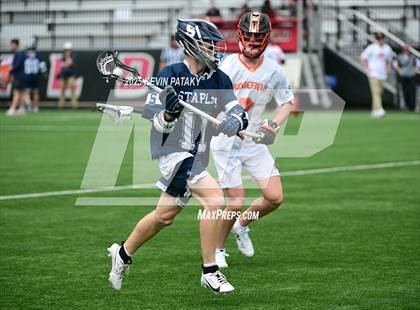 Thumbnail 2 in Staples vs. Ridgefield (CIAC Class LL Semifinal) photogallery.