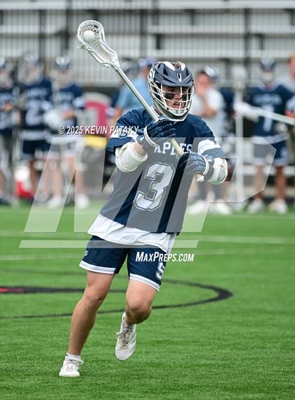 Thumbnail 2 in Staples vs. Ridgefield (CIAC Class LL Semifinal) photogallery.