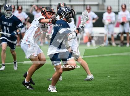 Thumbnail 2 in Staples vs. Ridgefield (CIAC Class LL Semifinal) photogallery.