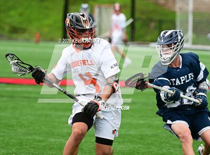 Thumbnail 2 in Staples vs. Ridgefield (CIAC Class LL Semifinal) photogallery.