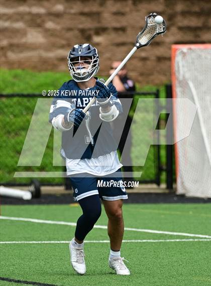 Thumbnail 2 in Staples vs. Ridgefield (CIAC Class LL Semifinal) photogallery.