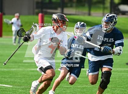 Thumbnail 3 in Staples vs. Ridgefield (CIAC Class LL Semifinal) photogallery.