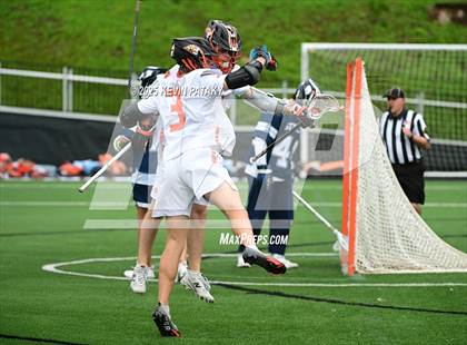 Thumbnail 1 in Staples vs. Ridgefield (CIAC Class LL Semifinal) photogallery.