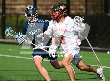 Thumbnail 3 in Staples vs. Ridgefield (CIAC Class LL Semifinal) photogallery.