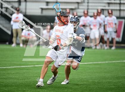 Thumbnail 2 in Staples vs. Ridgefield (CIAC Class LL Semifinal) photogallery.