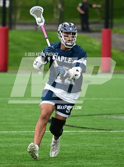 Thumbnail 3 in Staples vs. Ridgefield (CIAC Class LL Semifinal) photogallery.