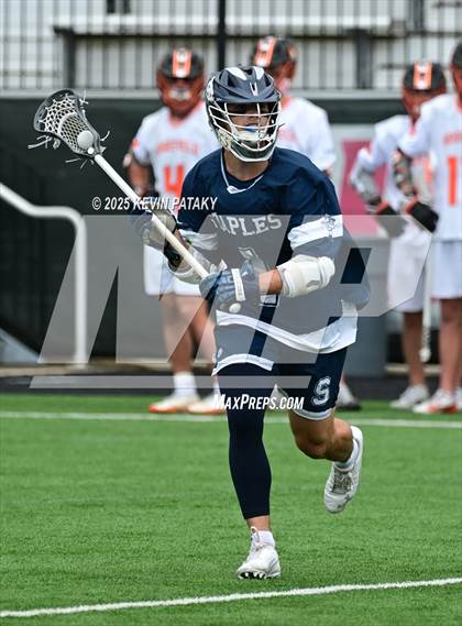 Thumbnail 2 in Staples vs. Ridgefield (CIAC Class LL Semifinal) photogallery.