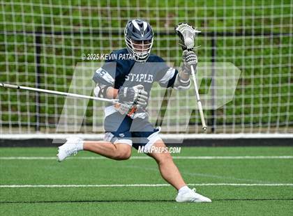 Thumbnail 2 in Staples vs. Ridgefield (CIAC Class LL Semifinal) photogallery.