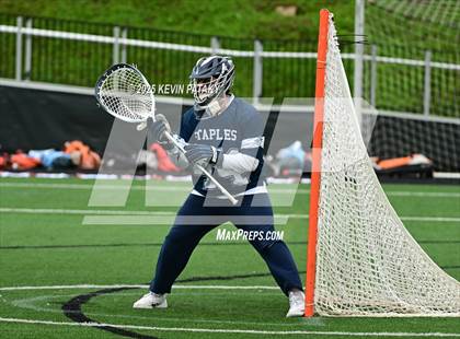 Thumbnail 3 in Staples vs. Ridgefield (CIAC Class LL Semifinal) photogallery.